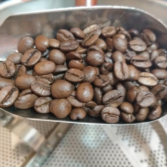 

Kopi Arabika Brazil Cerrado Fazenda (Biji/Bubuk) 1Kg