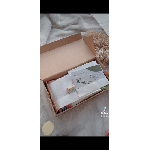 

paket hampers wedding