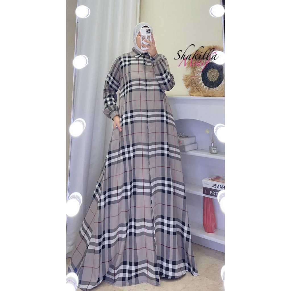 Shakila motif kotak / gamis simple