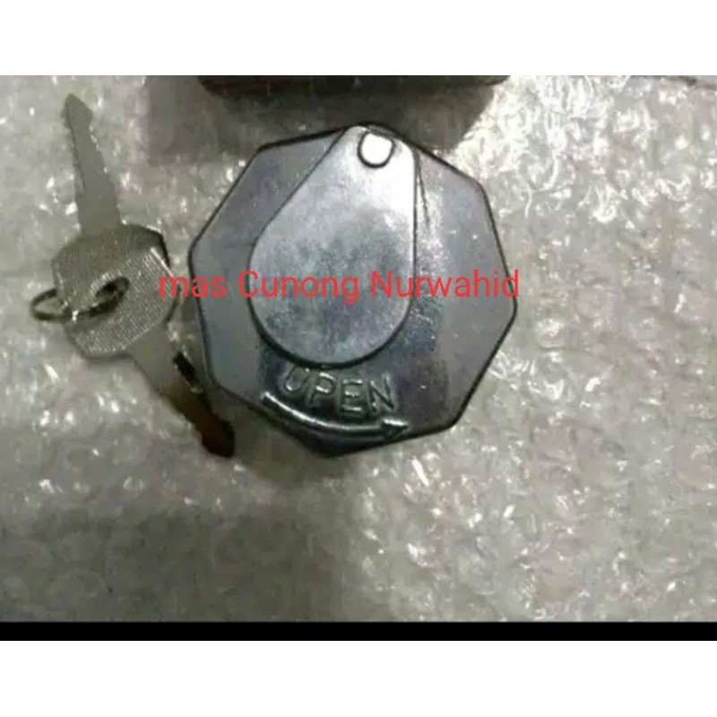 Tutup tank tangki solar L300 coltdiesel PS 100 ps125