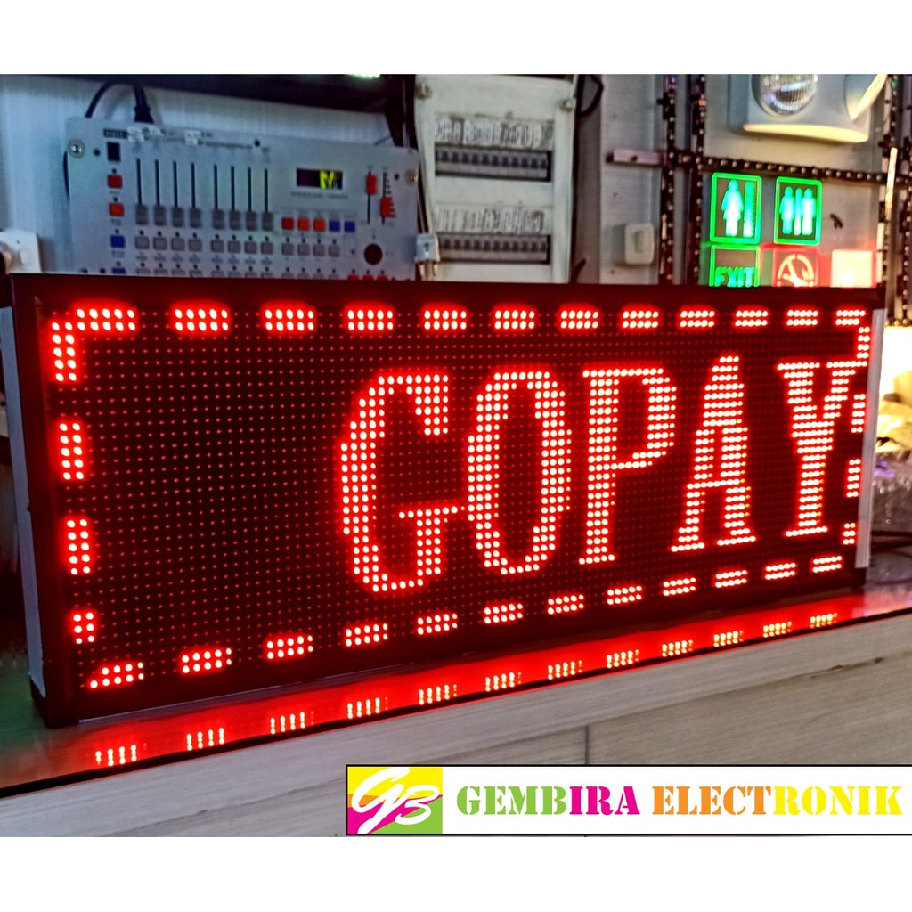 LED Display 101 x 37cm Merah
