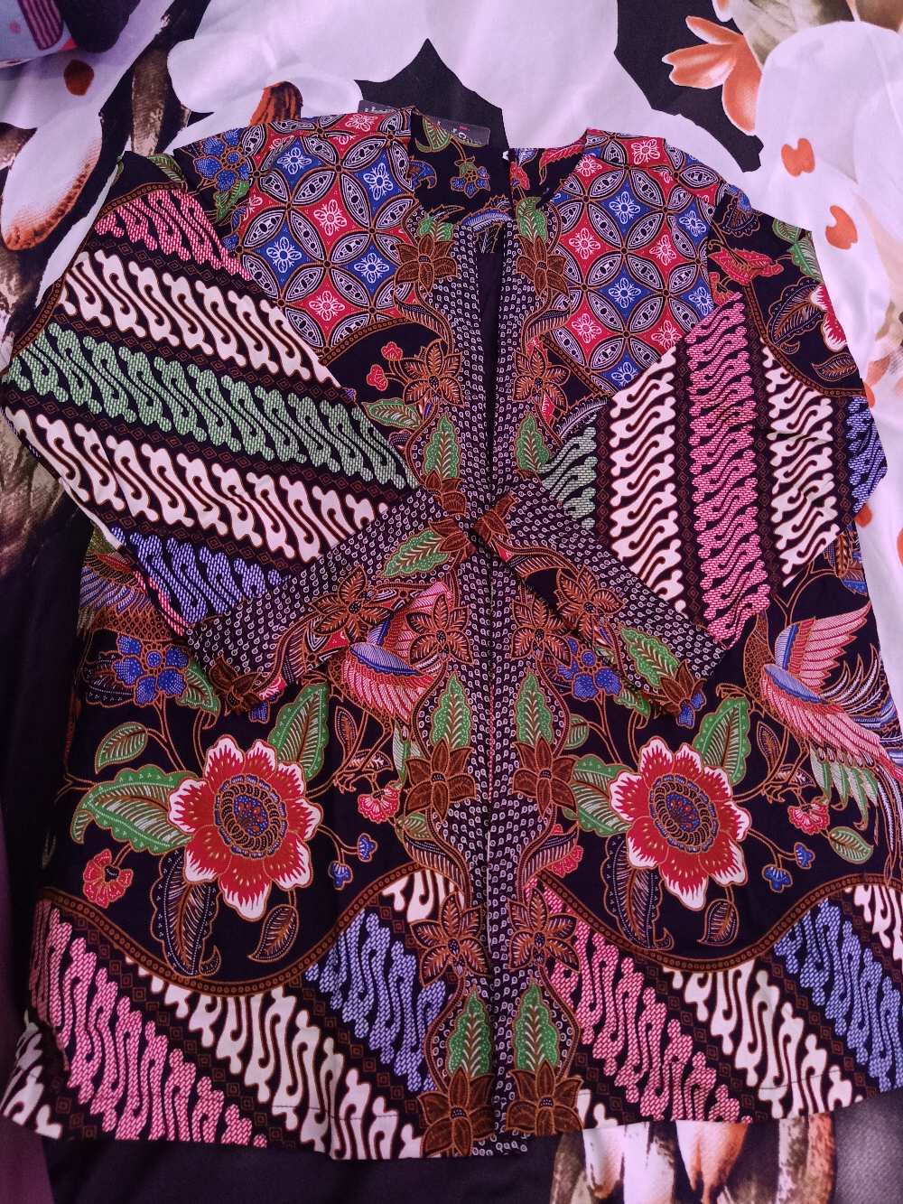 Bogota - Busan Blouse Batik Wanita