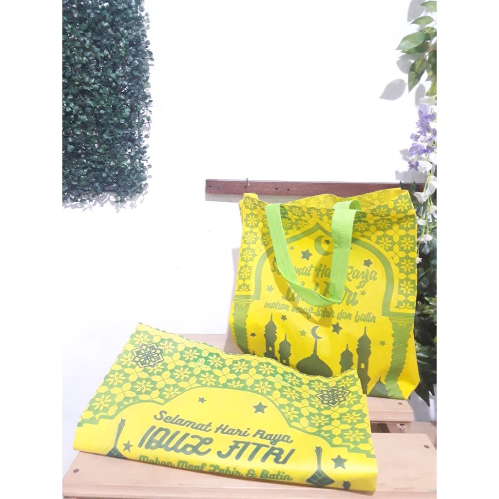 

Tas Kain Selamat Hari Raya Idul Fitri Ukuran Besar