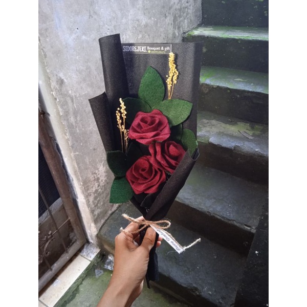 buket mawar flanel