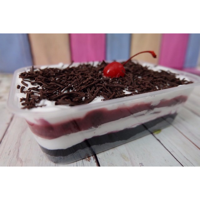 

Black Forest Dessert Box