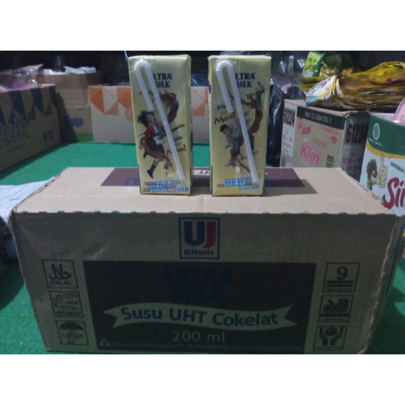 

1 DUS SUSU ULTRA MILK UHT 200 ML ISI 24 PCS