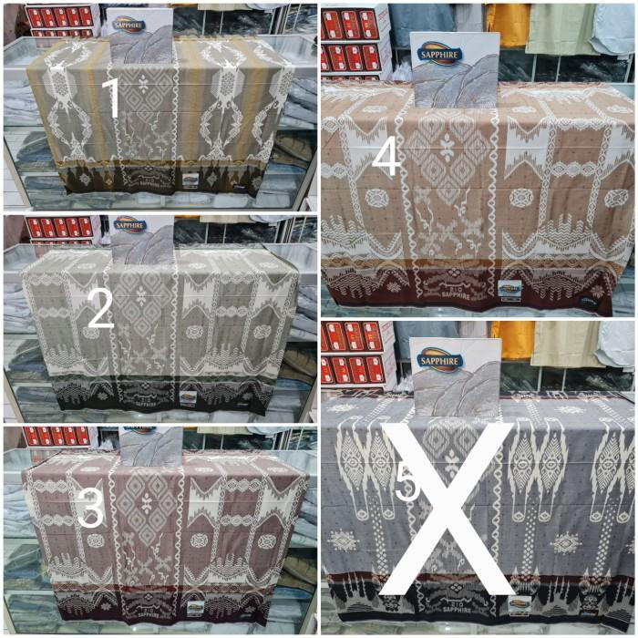 Sarung Sapphire Premium Classic Kembang Scct2W