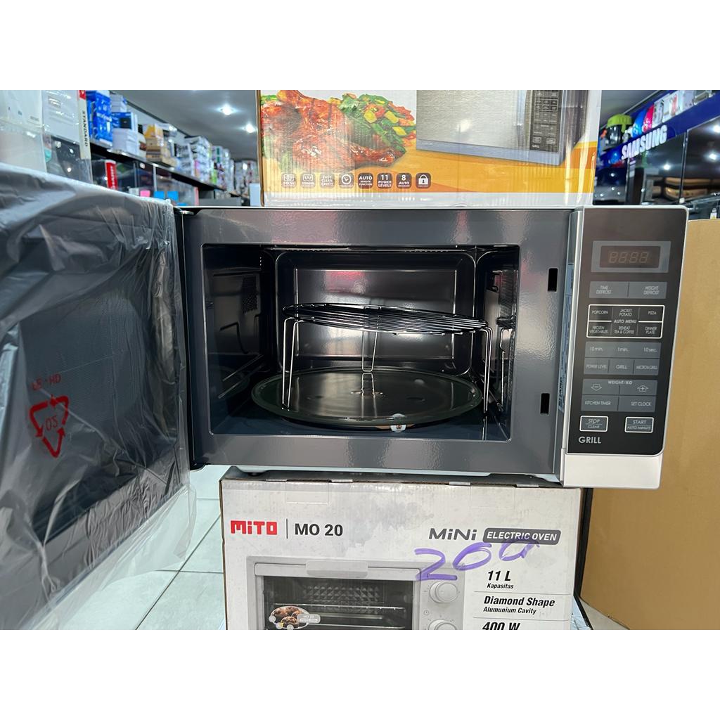 SHARP MICROWAVE R-728 SILVER