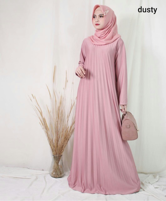 Plisket maxy dress / pliskera maxy