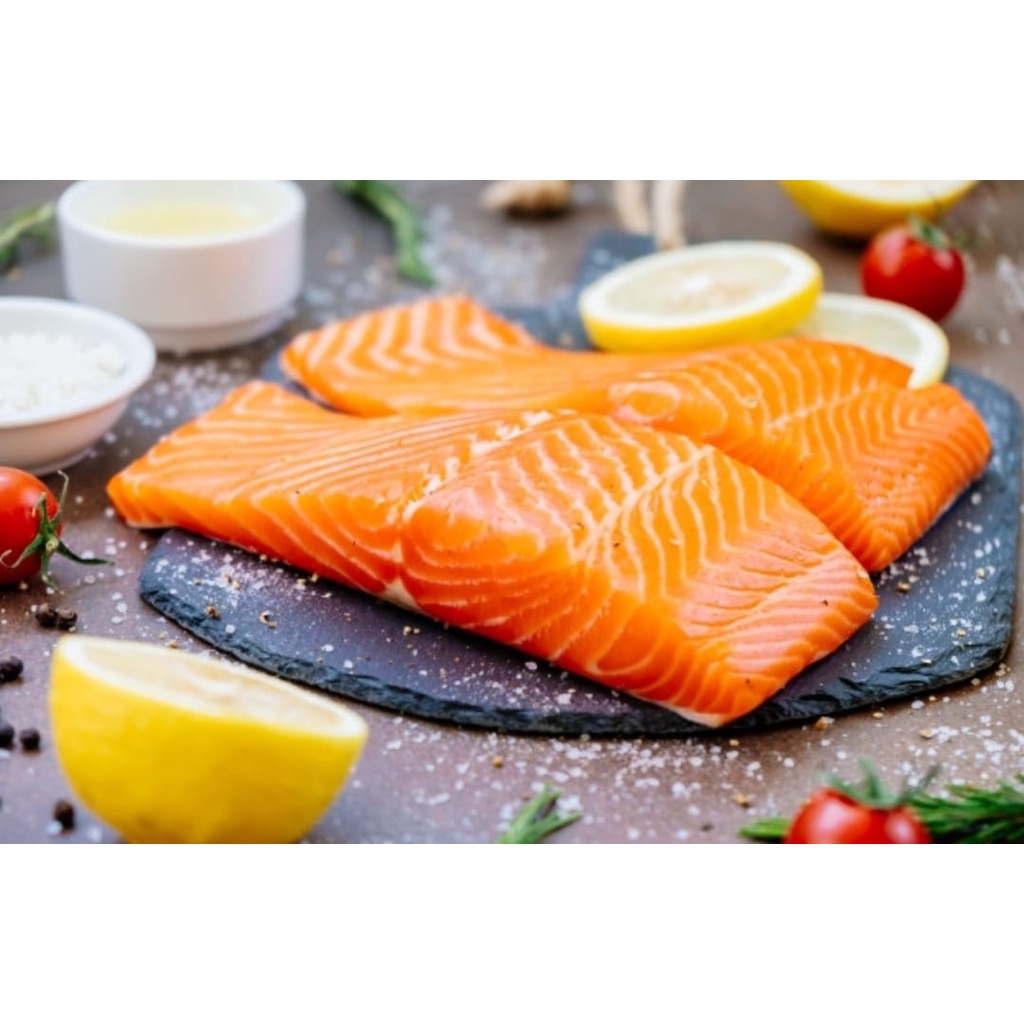 

Salmon Fillet / Ikan salmon Fillet Frozen cut 85gr - 100gr