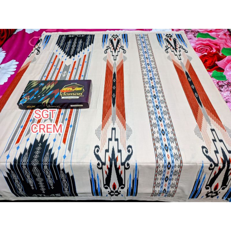 Sarung atlas idaman harmoni motif bhs