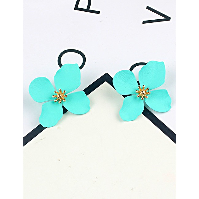 LRC Anting Tusuk  Fashion  Flower Shape Decorated Earrings