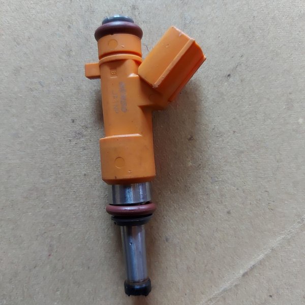 nozzle injector suzuki ertiga original