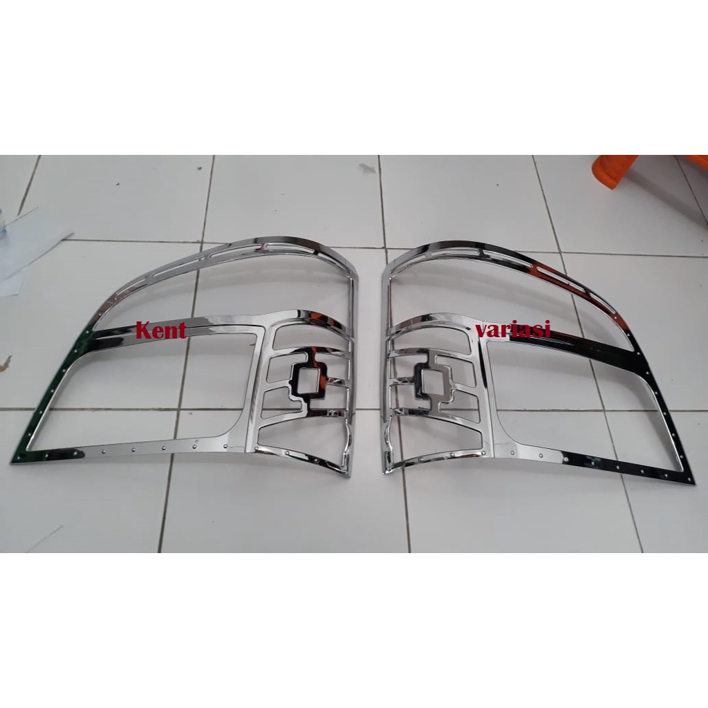 Garnish Lampu Depan Mobil  Canter Chrome