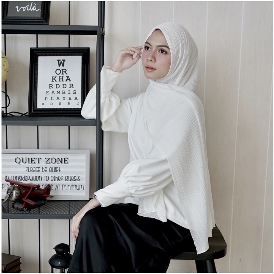 (Bisa COD) Pasmina Plisket Ceruty /Pasmina plisket shawell/Pasmina plated/Pasmina plisket premium-Putih