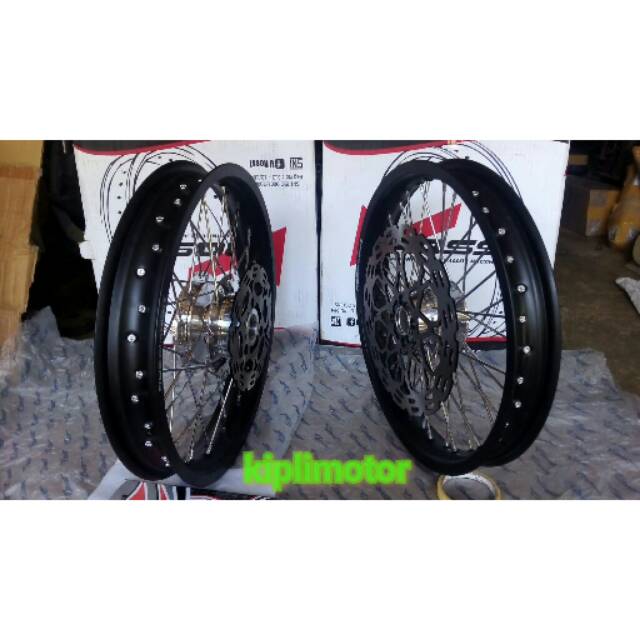 Sepaket Velg jari jari suzuki satria FU Tapak Lebar siap pakai