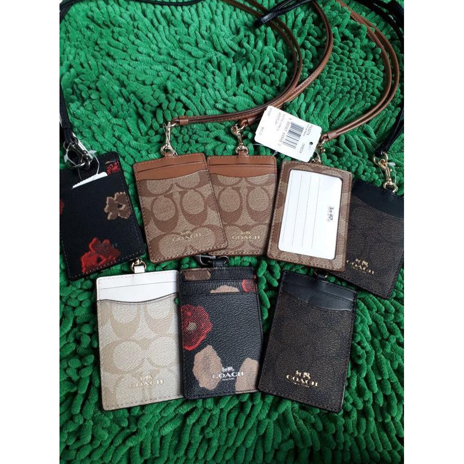 

Best Seller // Coach Id Card Holder