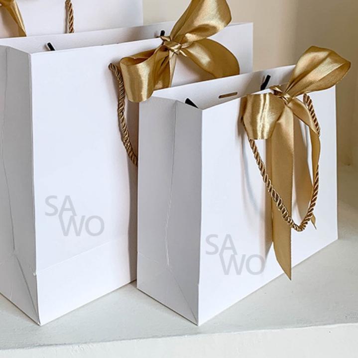 

▼ Paper Bag Putih With Satin Ribbon Termasuk Pita | Elegant White Kado Kantong Kertas Bingkisan Hadiah ♟
