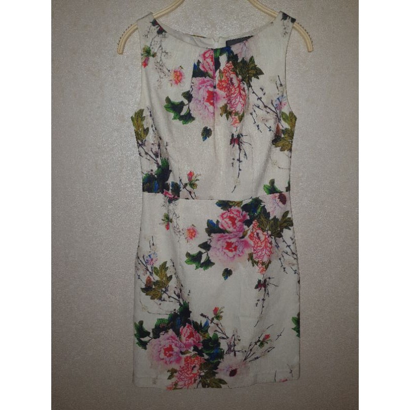 Preloved White Dress