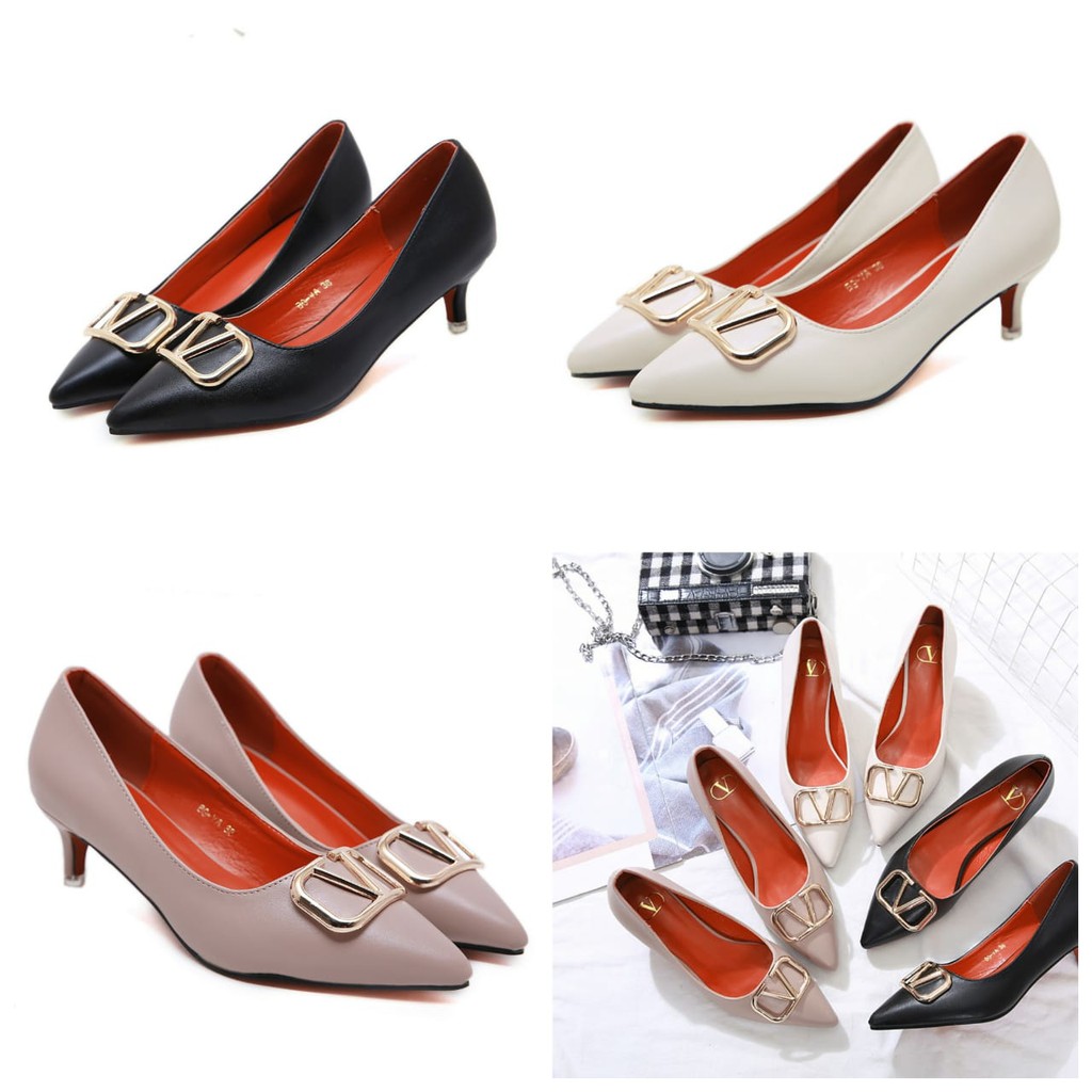 Valentino Garavani VLOGO Pumps Shoes 507186