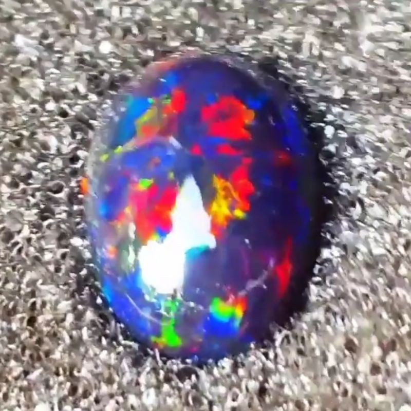 Natural Black Opal Solid Banten Hq