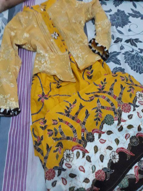 Qnunbatik Batik Keluarga/family Gamis Muslim Adelia Madura Kuning