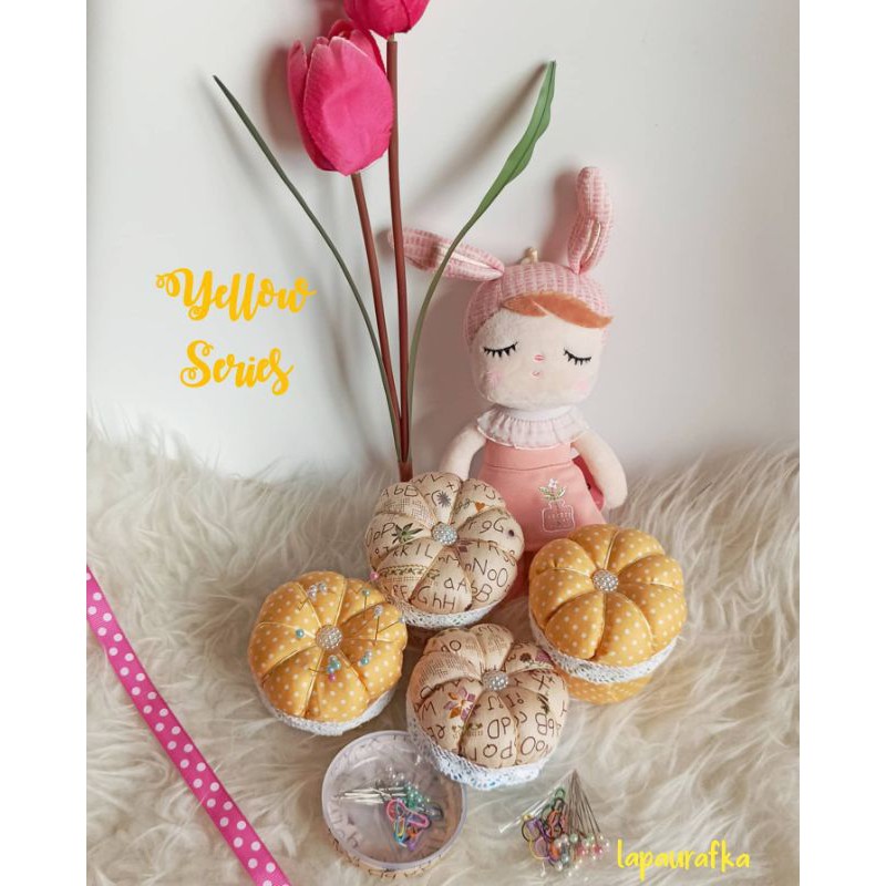 Pin cushion bantalan jarum pentul