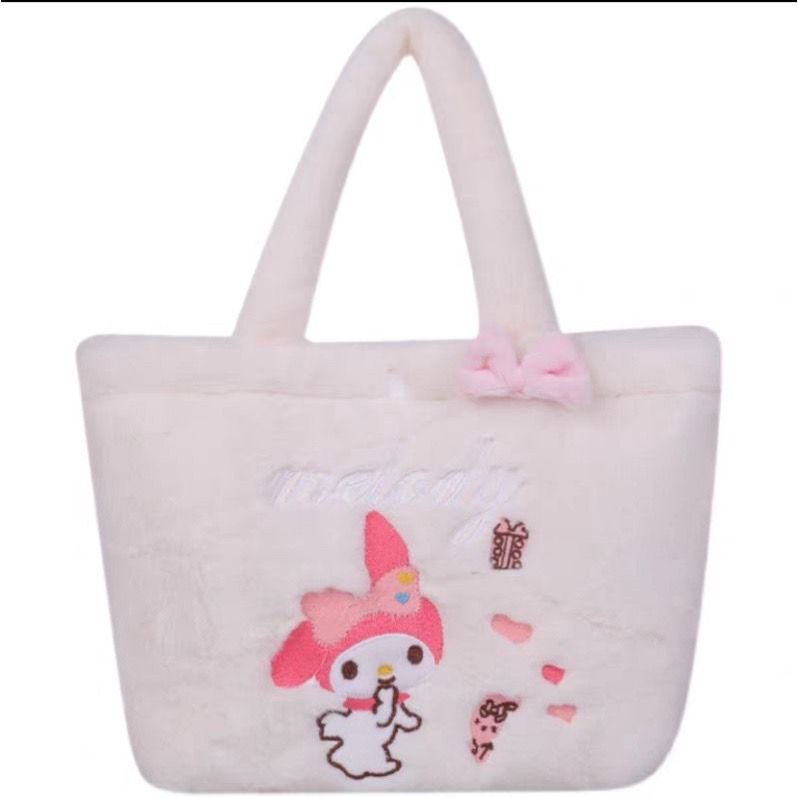 Tas Tenteng Bulu Sanrio Character Contestants CINNAMOROLL / Tote Bag Sanrio White Lucu Imut Gemoy Empuk Halus Karakter Kartun Cinnamoroll My Melody / Hand Bag Bulu Sanrio / Bucket Bag Bulu Sanrio