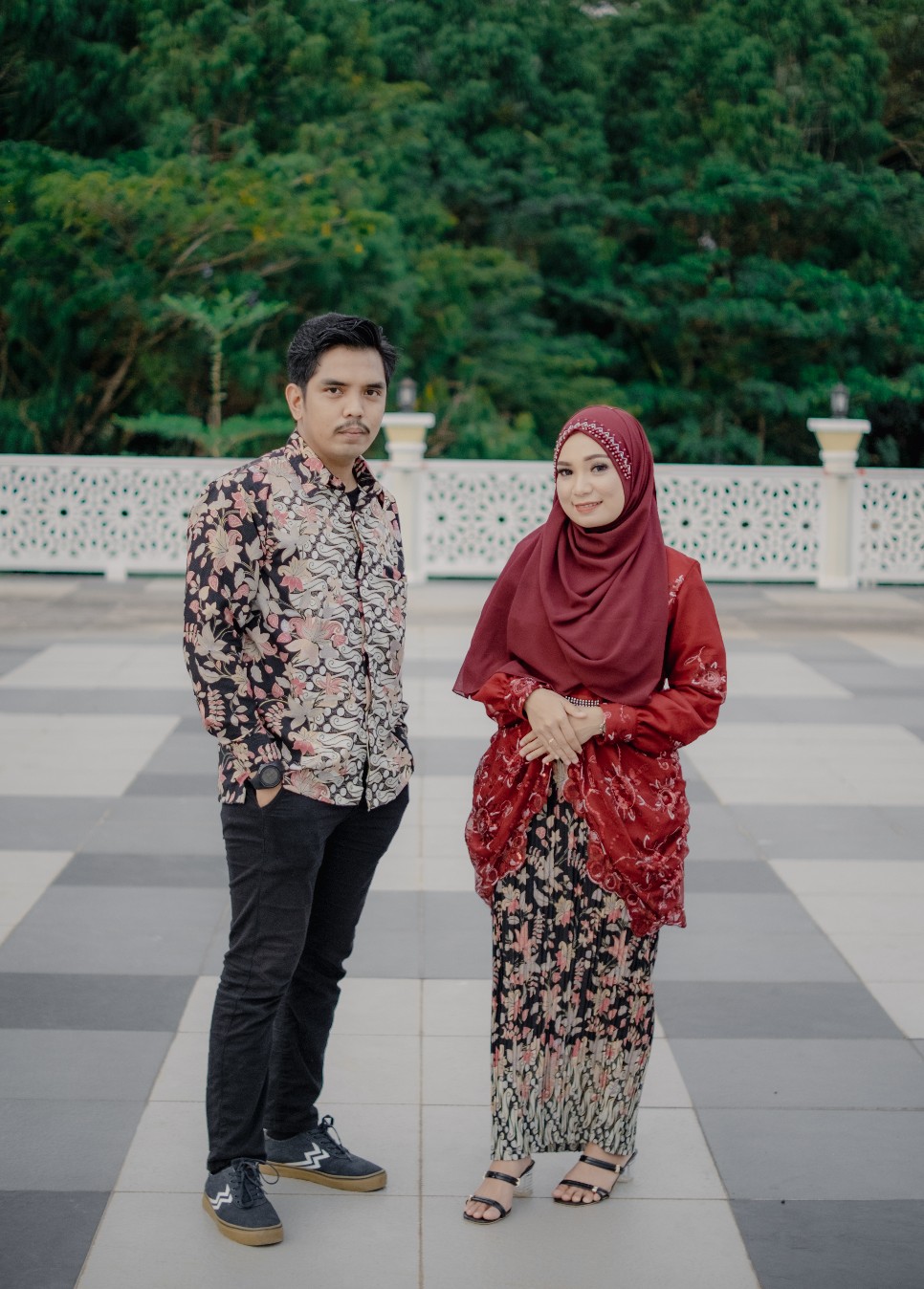 Couple Batik Keluarga / Baju Batik Couple Sarimbit / Kemeja Batik Pria Anak Modern / Rok Plisket