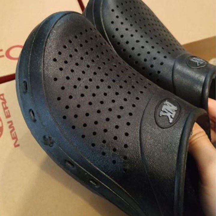 Sandal Selop karet pria / Selop Niko