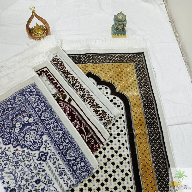 SAJADAH TURKI SAFATEX SIMLI,SAJADAH SESERAHAN HANTARAN PERNIKAHAN SOUVENIR,SAJADAH TEBAL DASAR PUTIH MOTIF WARNA TERBARU