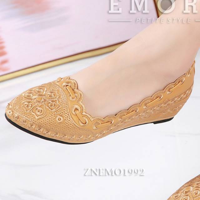 GIBD EMORY Venara Series ZNEMO1992 SEPATU WEDGES BRUKAT BORDIR PESTA WANITA FASHION IMPORT BATAM