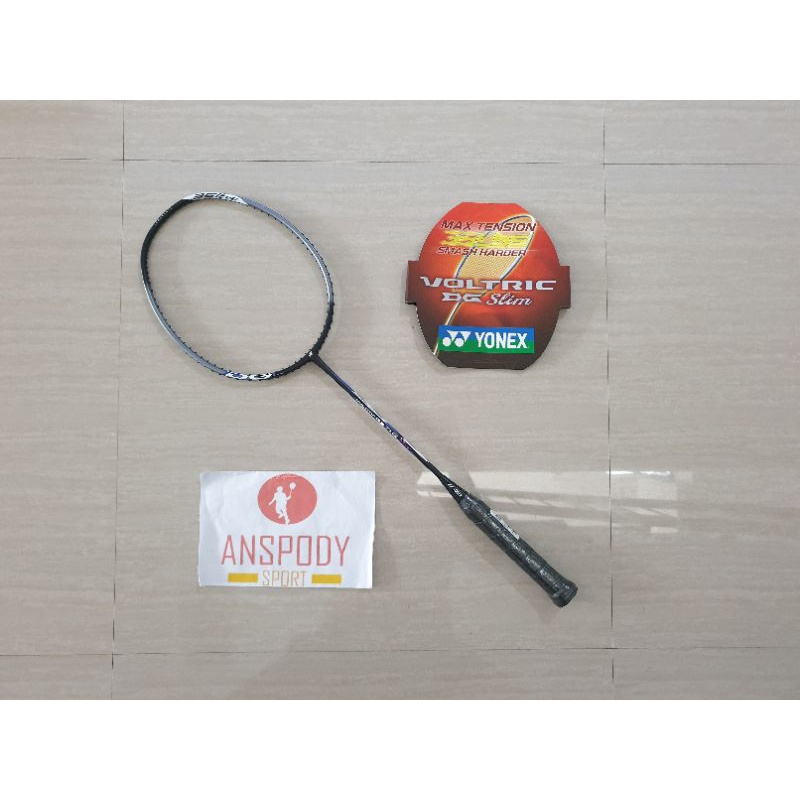 RAKET BADMINTON YONEX VOLTRIC 0.5 DG SLIM