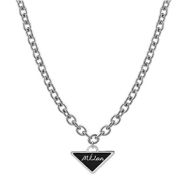 kalung segitiga milan black triangle necklace jka245(2D2)