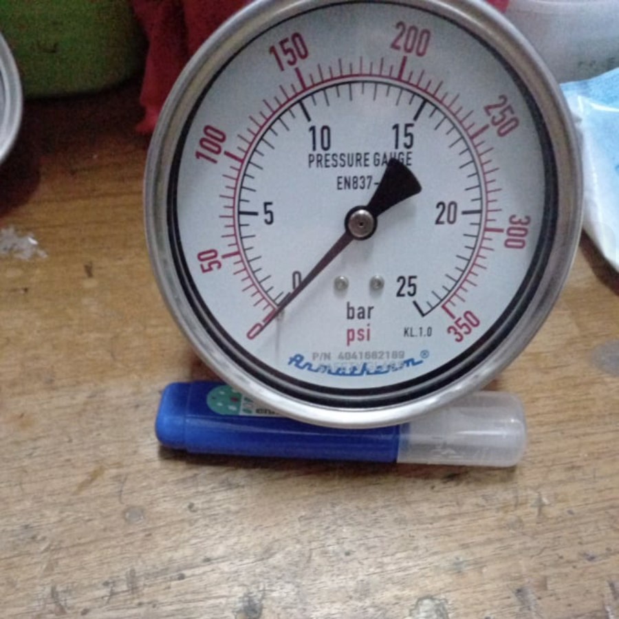 pressure gauge manometer