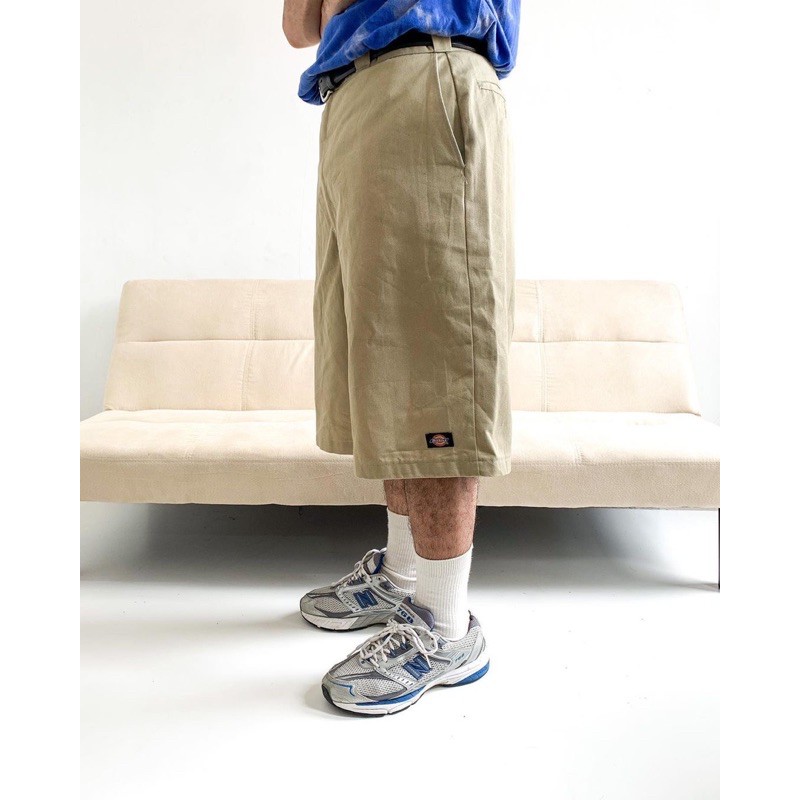 Dickies short pants khakis, Loose fit Made in Honduras