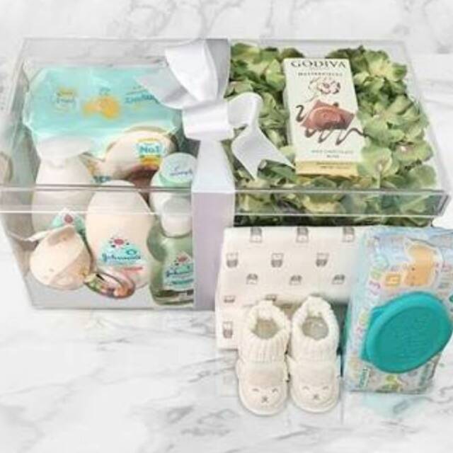 Hampers box kotak manyue tingjing lamaran kotak akrilik