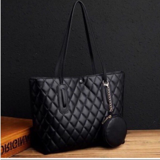 tas wanita branded import / tas tangan / totebag