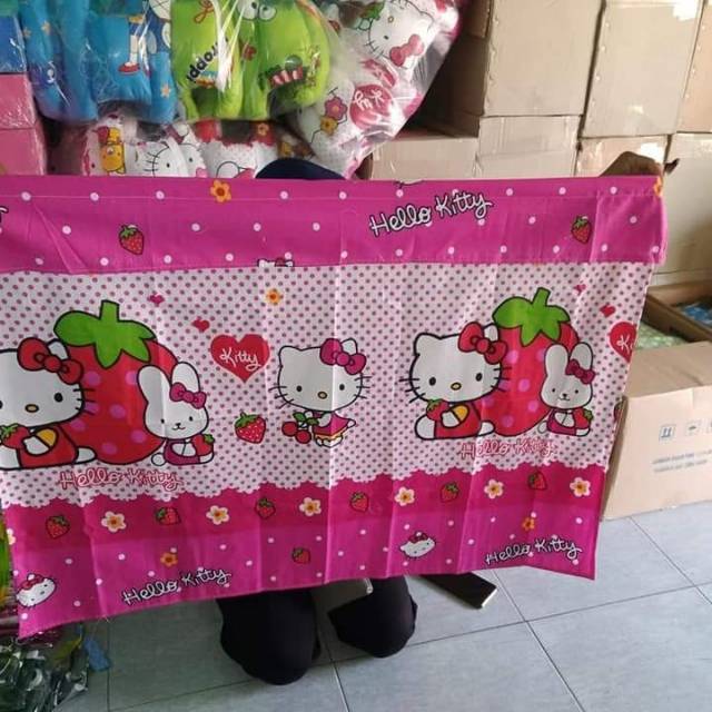 Hordeng kolong dapur motif karakter