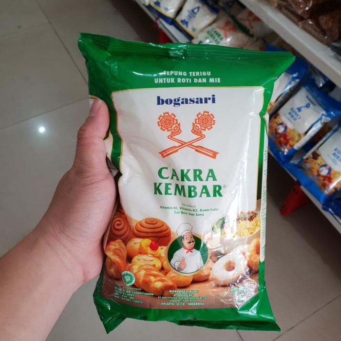 

Ds11D0 Tepung Terigu Cakra Kembar Premium 1 Kg G6040B