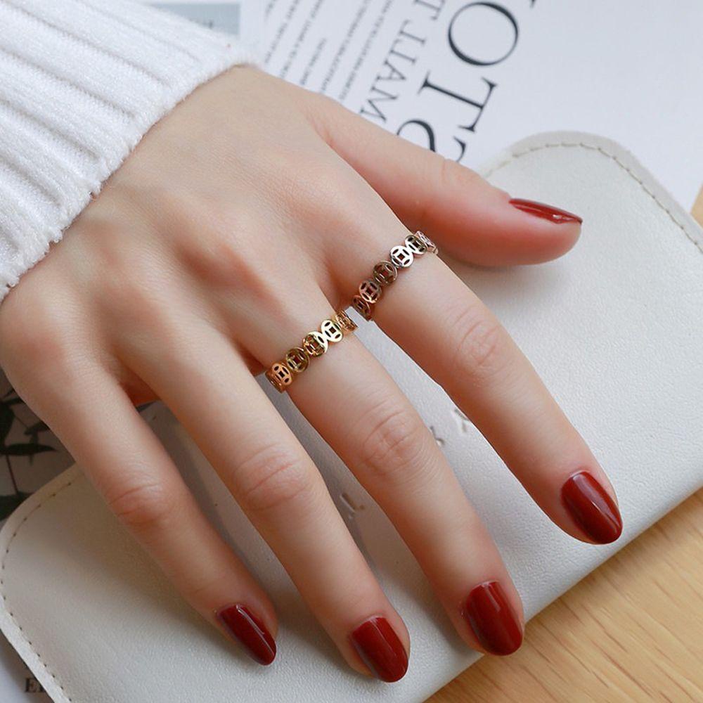 Needway Wanita Cincin Uang Elegan Retro Hollow Stainless Steel Kekayaan Keberuntungan Untuk Pria Penangkap Koin Rings