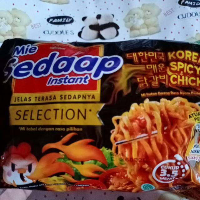 

SEDAAP INSTANT SELECTION KOREAN SPICY CHIKEN