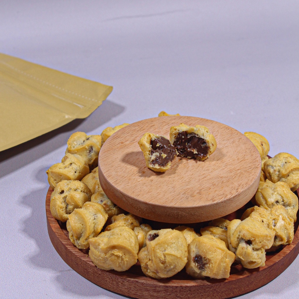 

Soes Coklat Lumer isi 250 Gram