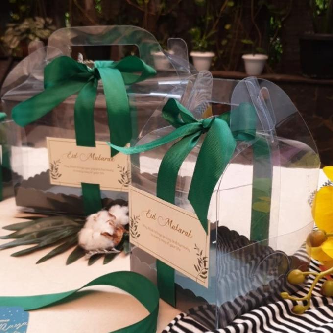 

@#@#@#] BOX MIKA GABLE BOX IDULFITRI KOTAK KUE LEBARAN FREE PITA DAN TATAKAN