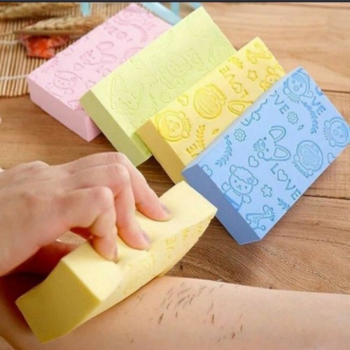 Spons Mandi Pembersih Daki / Spons Mandi Pengangkat Kotoran Di Kulit / Angkatt Kotoran Kulit Badan