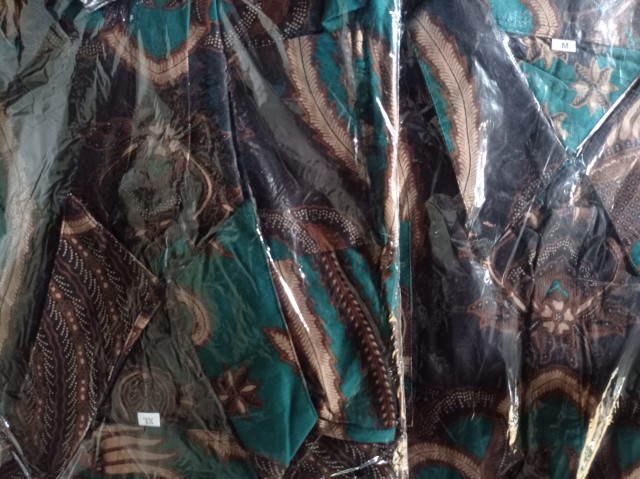 Kemeja Pria ~new Slimfit Exclusive