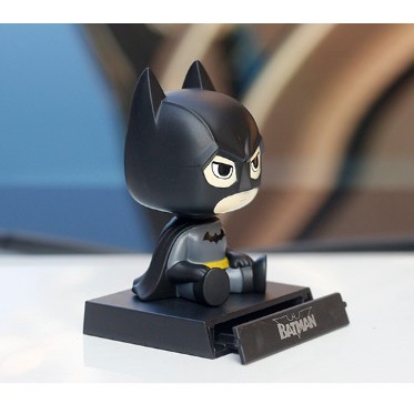 Pajangan Figure Miniatur Mobil BATMAN Per Goyang Kepala Shacking Head Toy