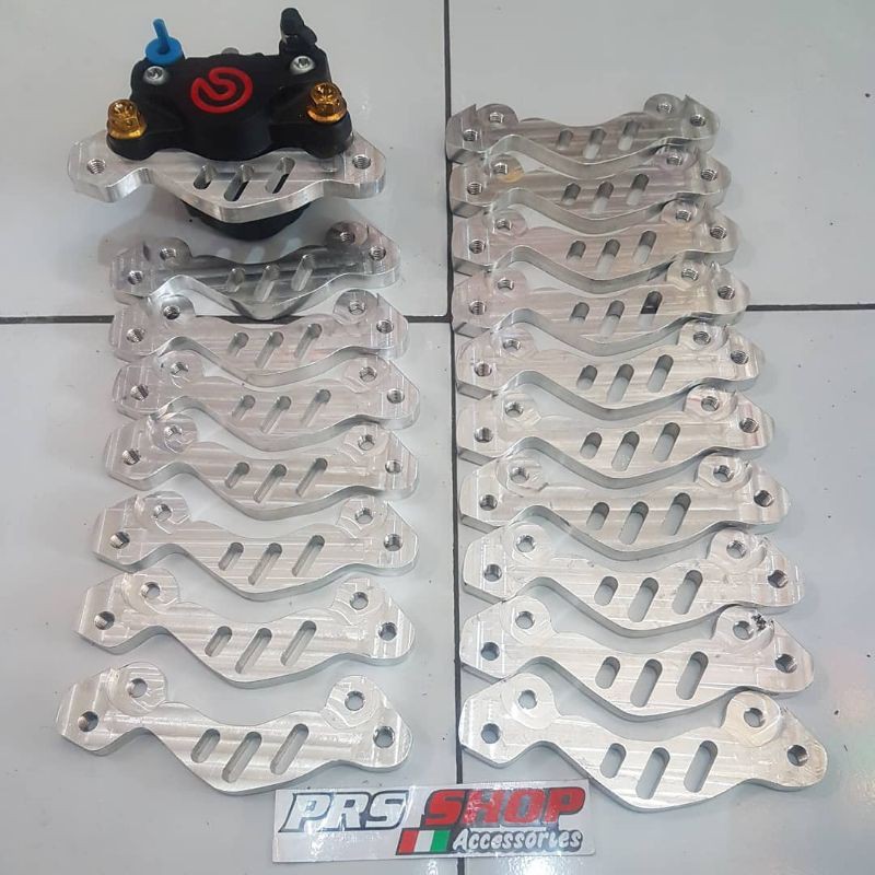 Braket kaliper belakang PCX