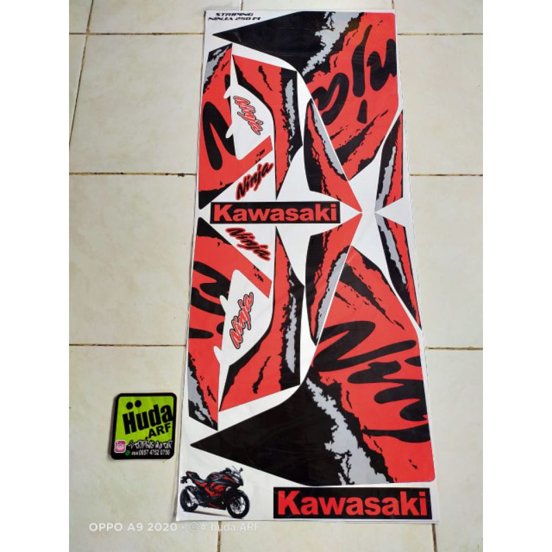 Striping Lis Sticker Variasi Kawasaki Ninja 250 FI Motif Grafis New HitamMerah