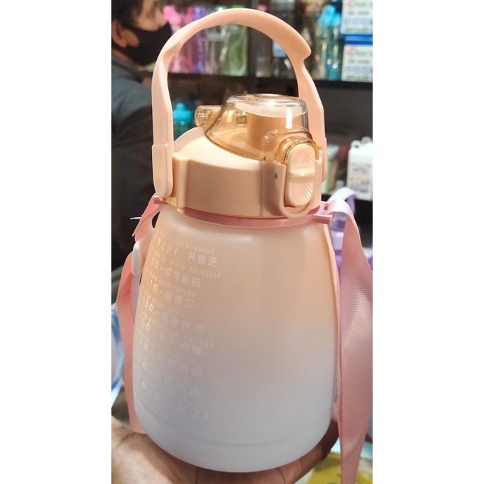 Botol Minum Big Belly Penanda Waktu Motivasi Gradasi Rainbow Pastel Gemoy 1,1 Liter / Water Drink Bottle Big Belly Doff Rainbow Motivation Time 1100ml